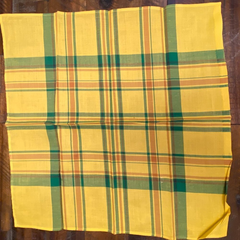 NWOT Vintage Large Handkerchief Plaid